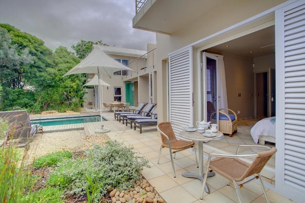 Starfish Guest Lodge 20/40