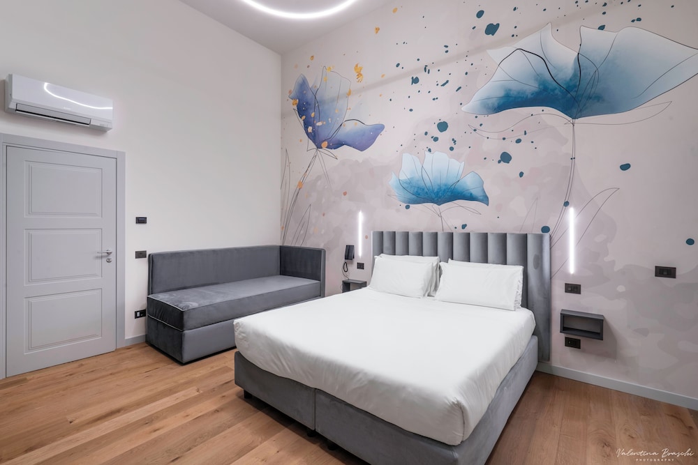 Hotel Adamas 12/47