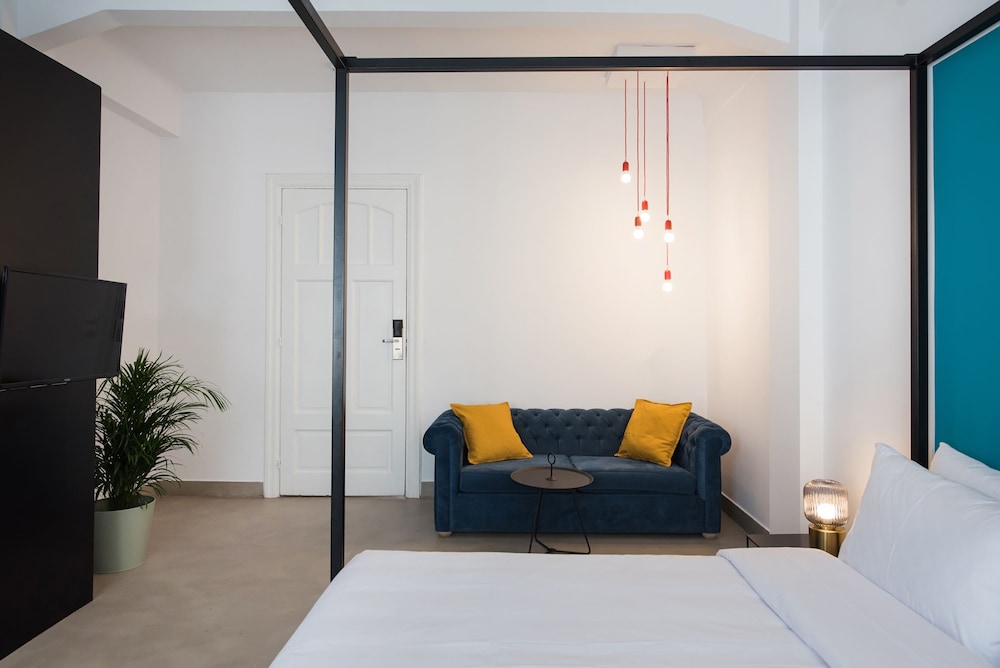 MONK Monastiraki Suites 26/38
