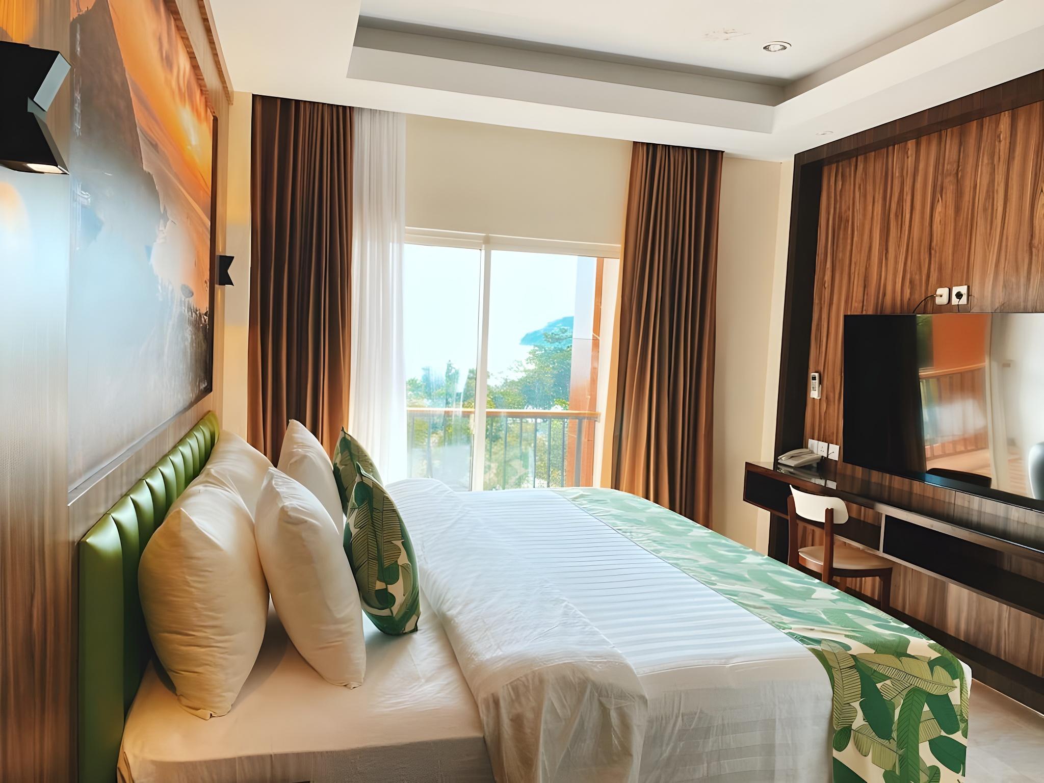 Premier, Suite, King Bed, Ocean View