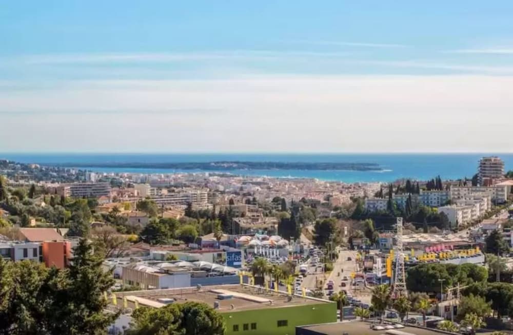 Ibis Budget Cannes Mougins 41/48