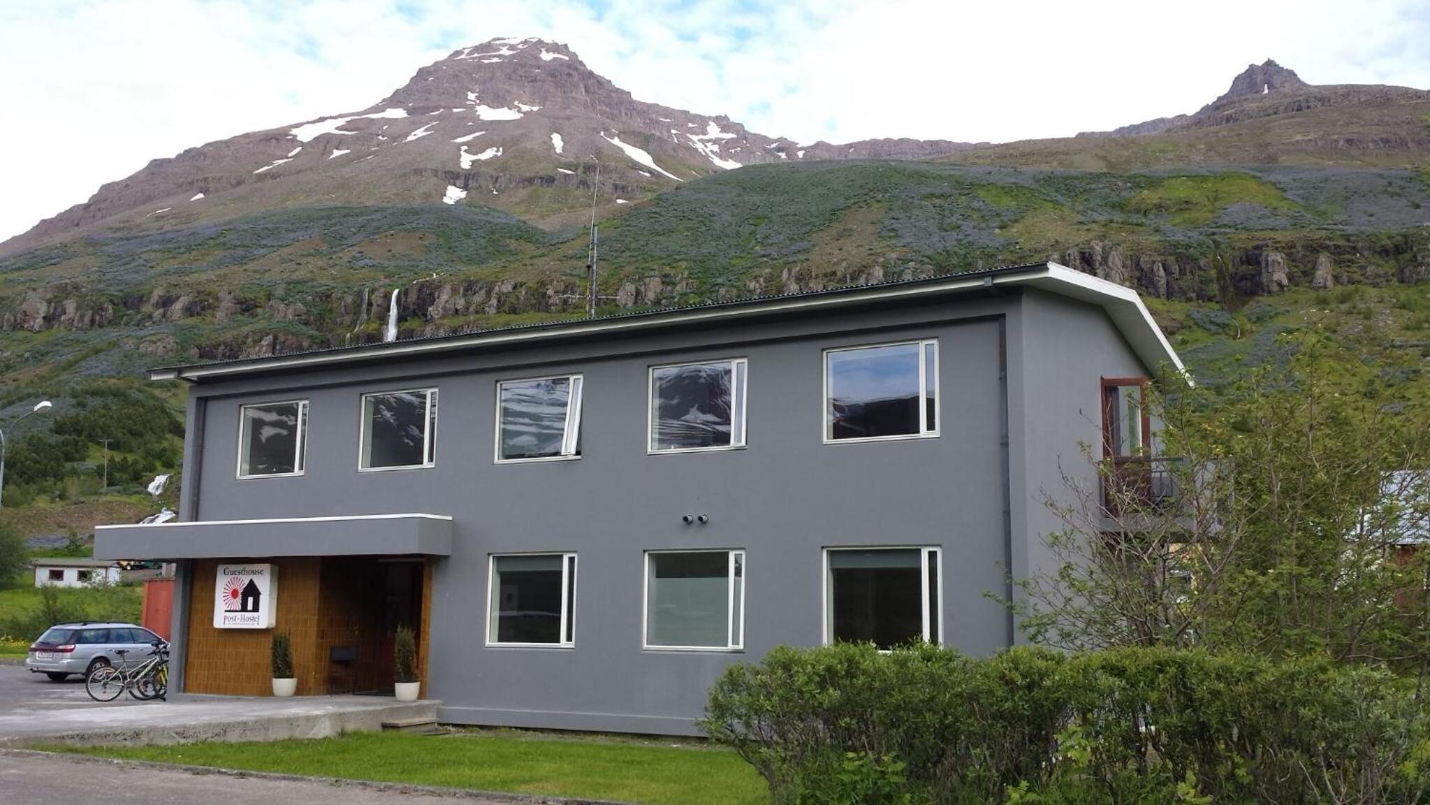 Seydisfjordur Guesthouse 1/30