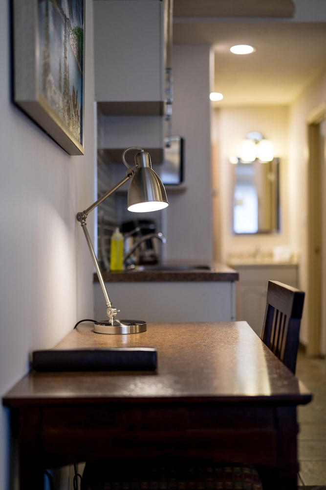 The Kenrick Hotel 22/49