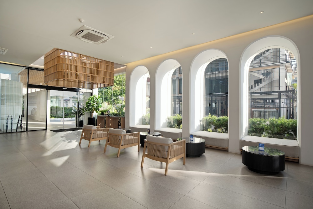 Saan Hotel Sathorn 30/50