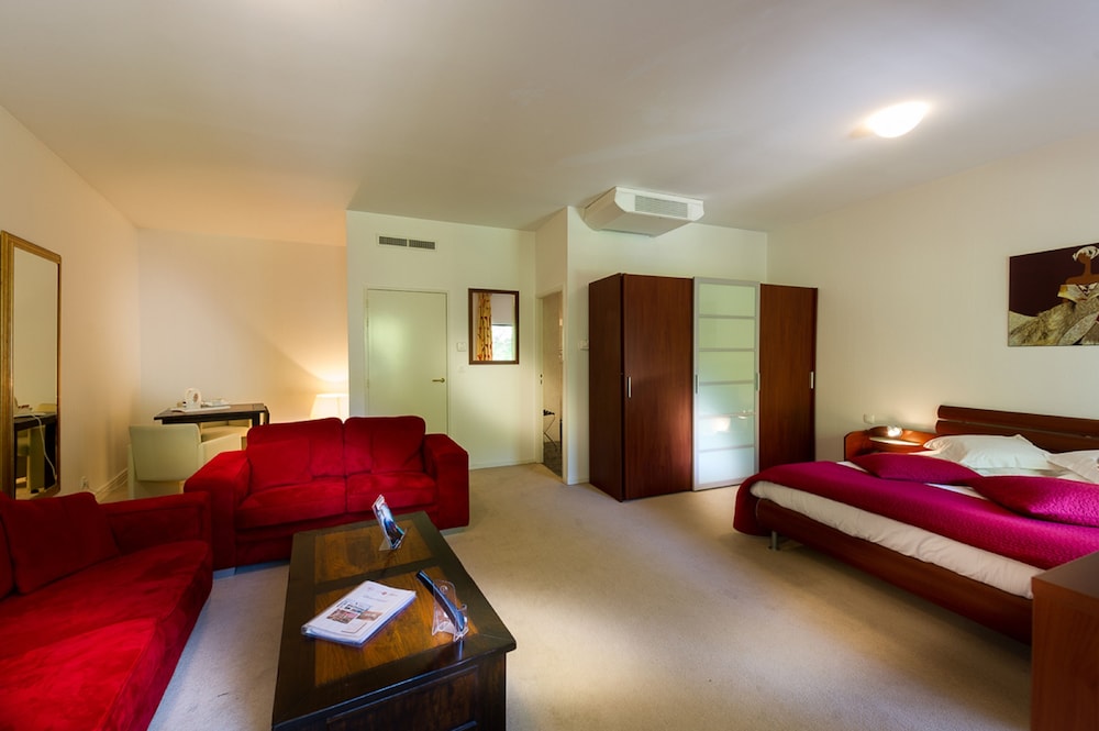 Hotel Marso 26/50