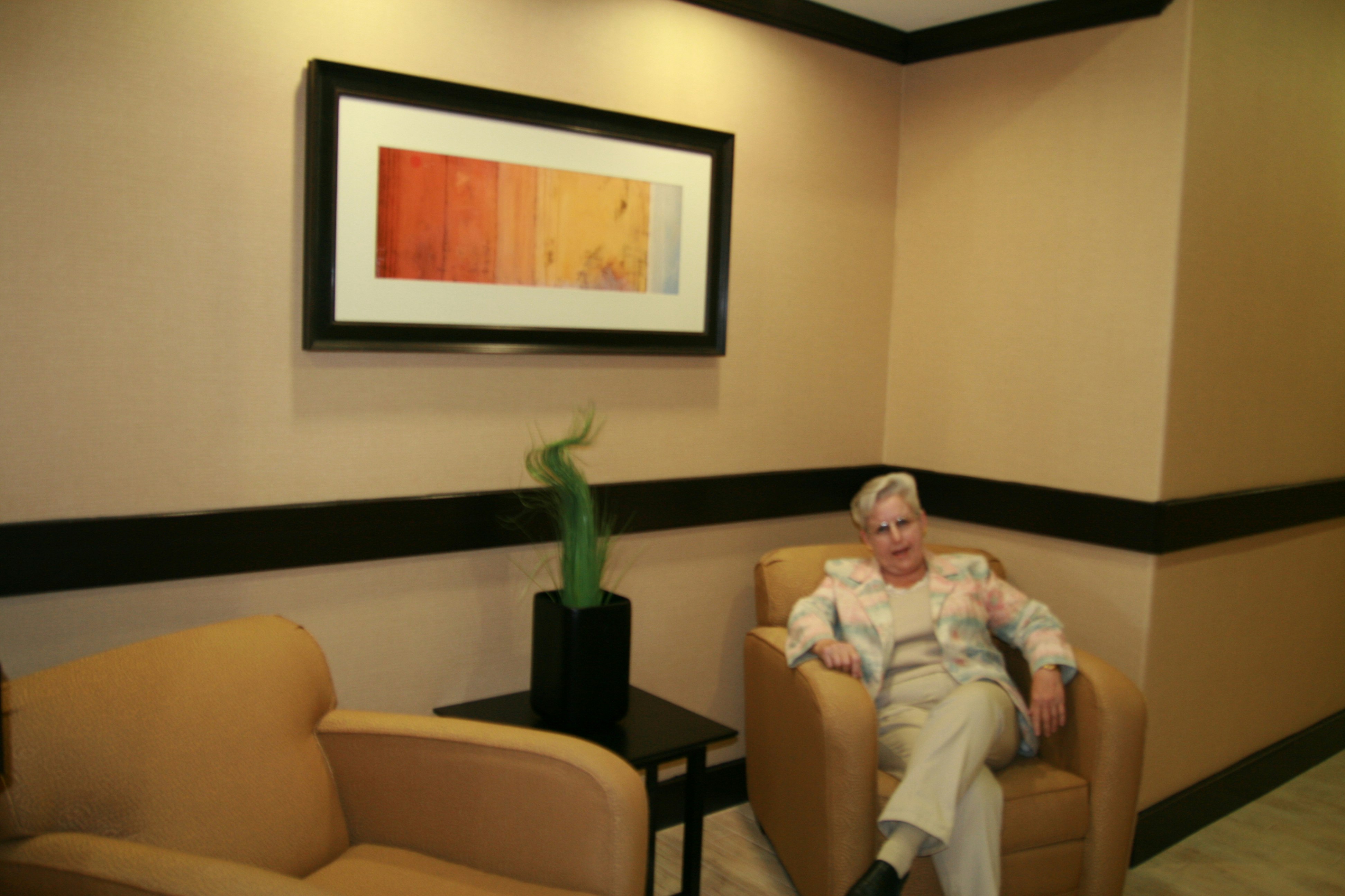 Hampton Inn and Suites Cleburne 76/78