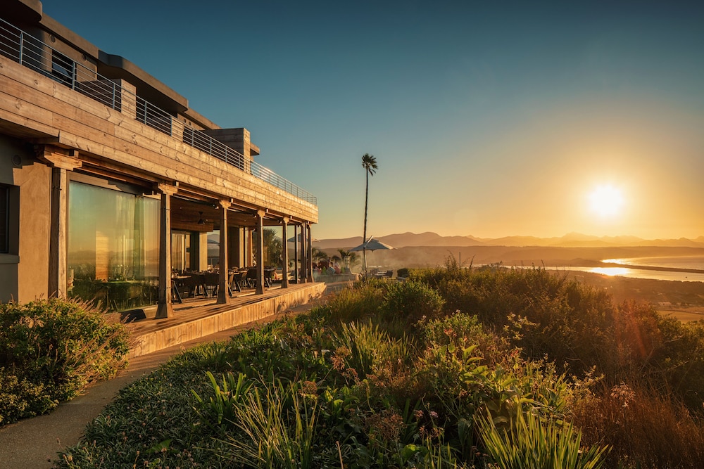 Sky Villa Boutique Hotel 45/50