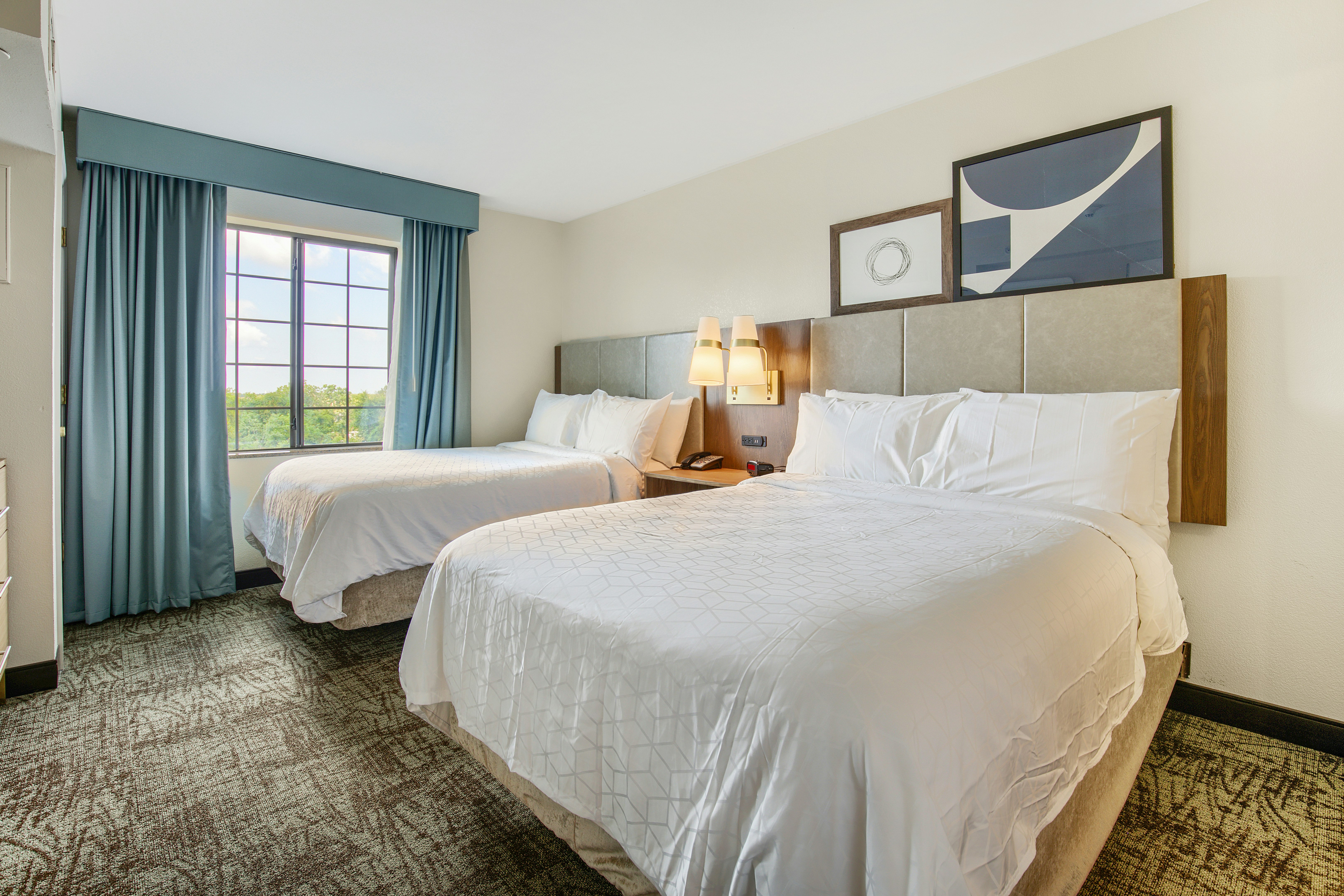 2 Bedrooms, 2 Bathrooms, Accessible
