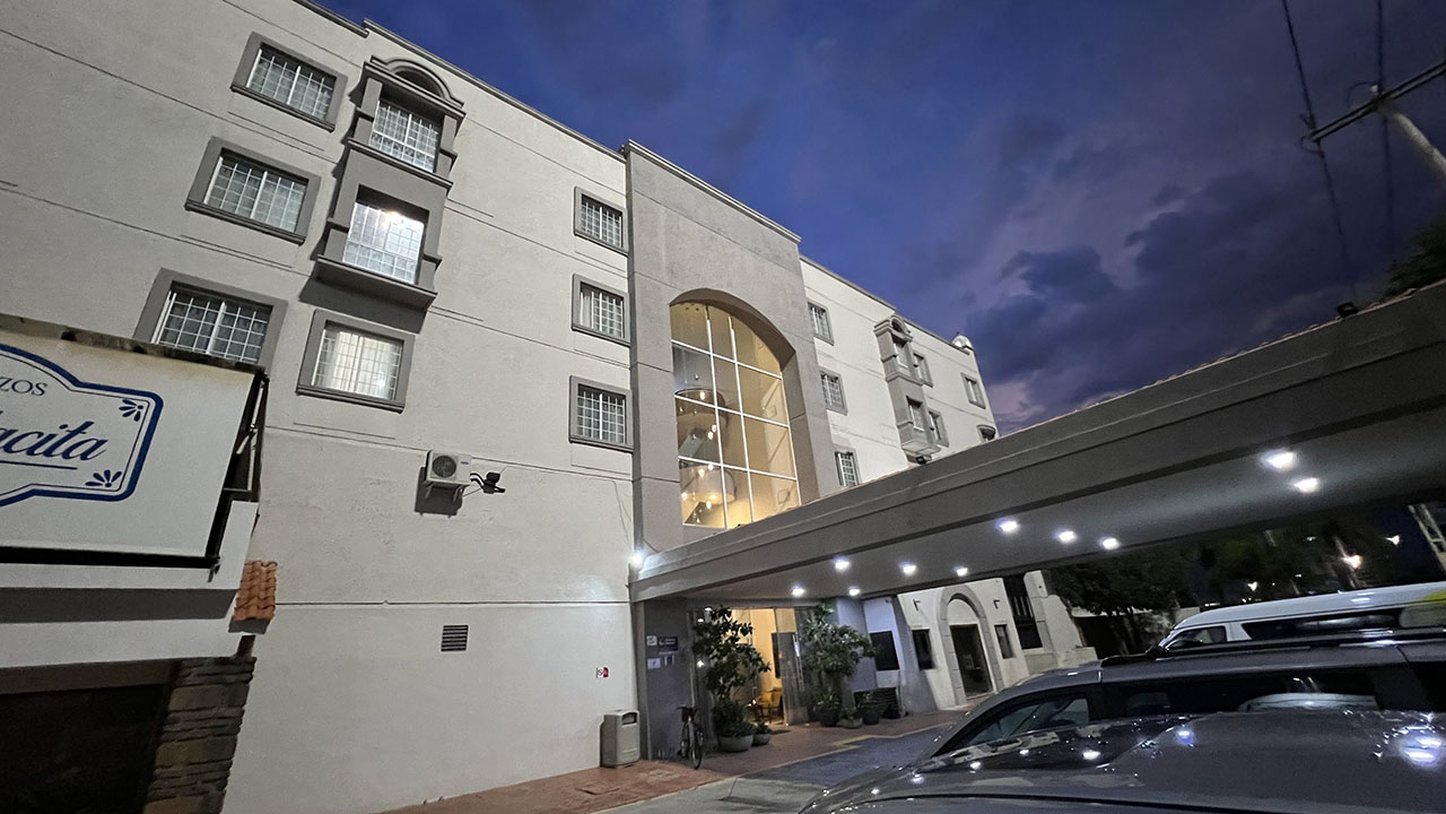 Suites Mexico Plaza Campestre 6/42
