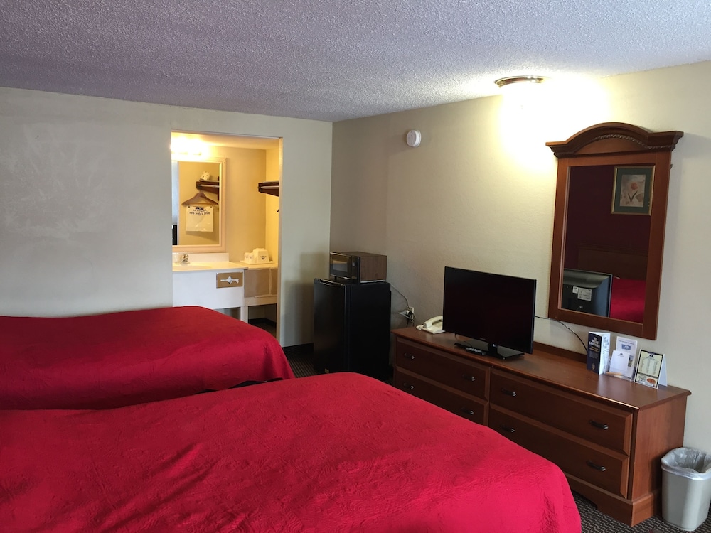 Americas Best Value Inn Merrillville 11/22
