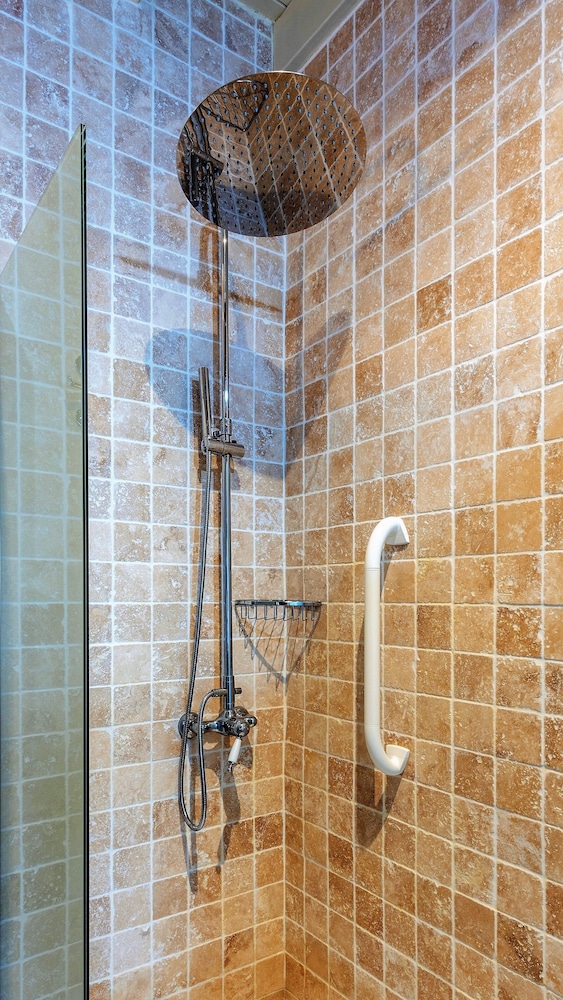 Kakkini Porta Rossa Exclusive Suites 46/50