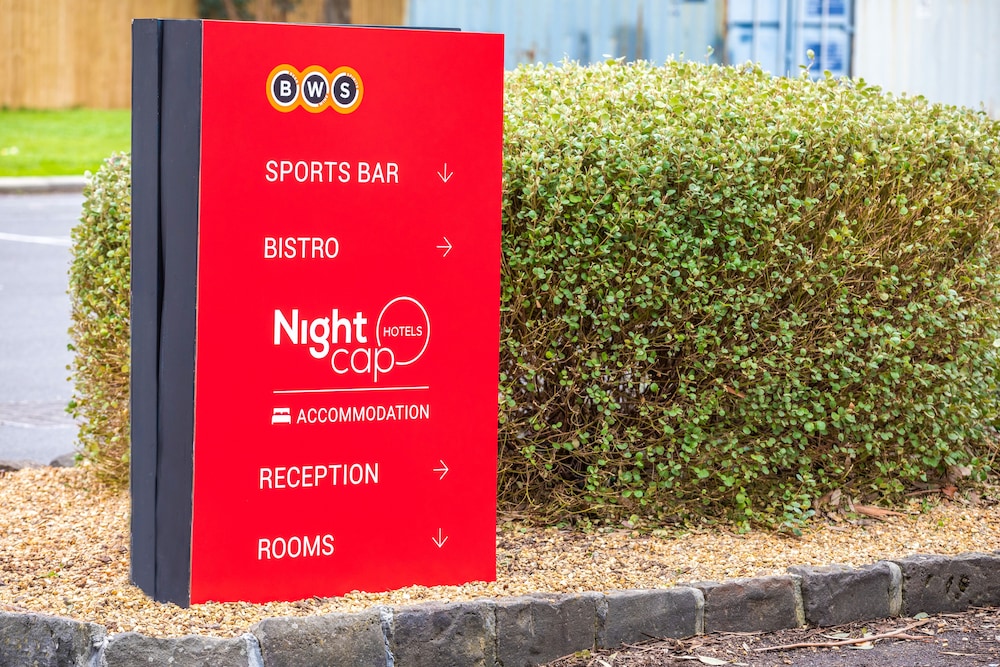 Nightcap at Keysborough Hotel 23/41