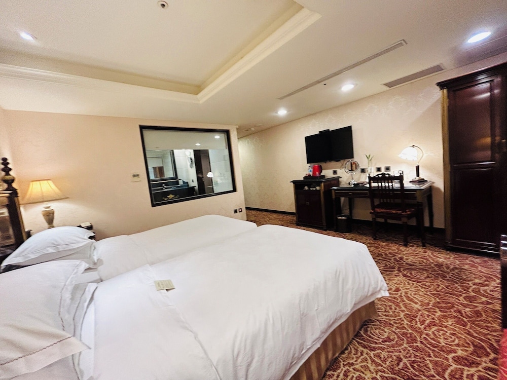 Royal Seasons Hotel Taipei 12/50