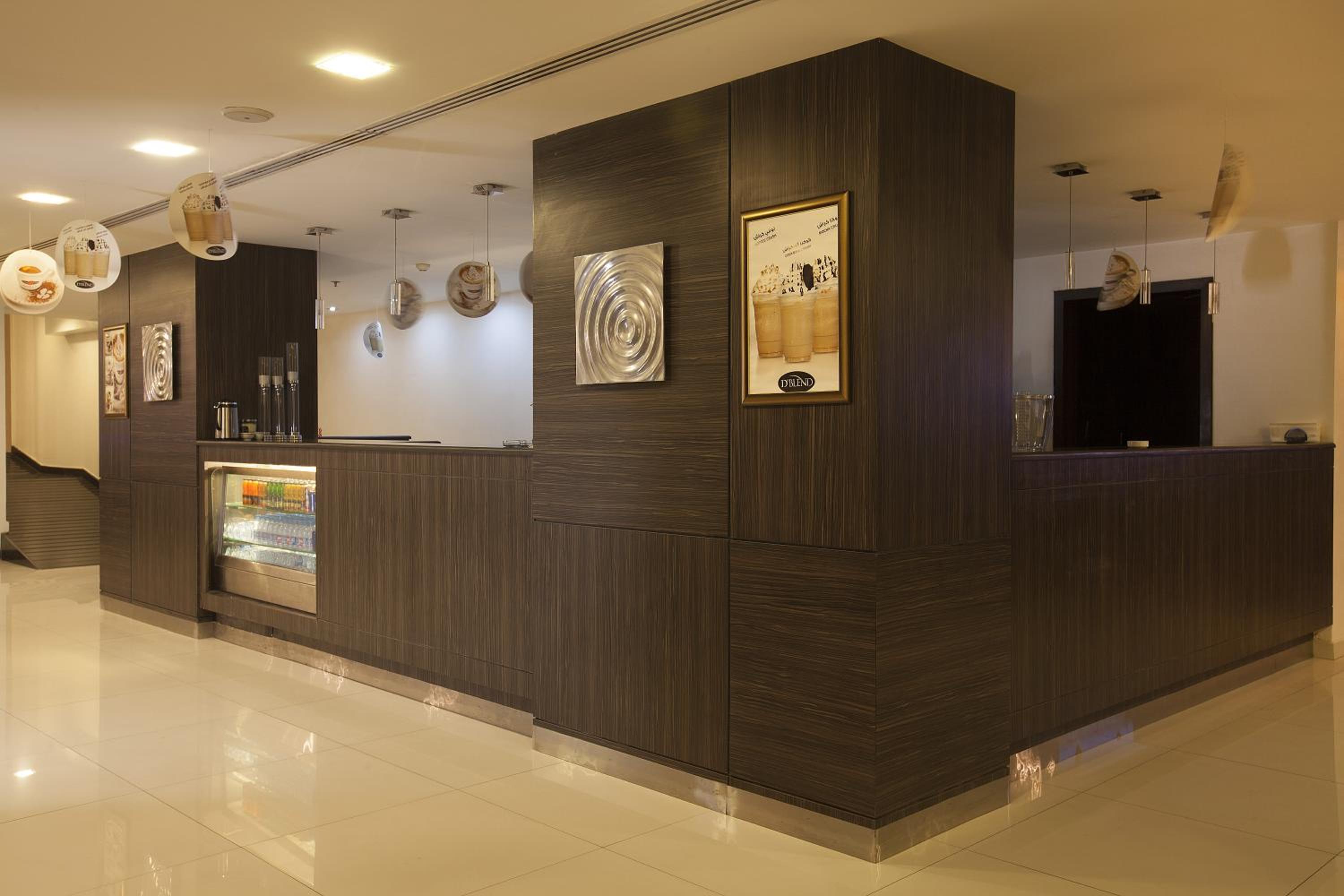 Watheer Hotel Suite 6/44