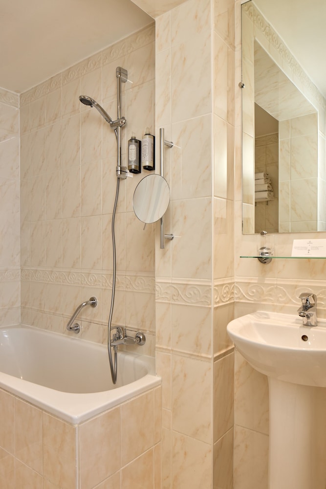 غرفة كومفورت بسرير كينج، Timhotel Invalides Eiffel 8/8
