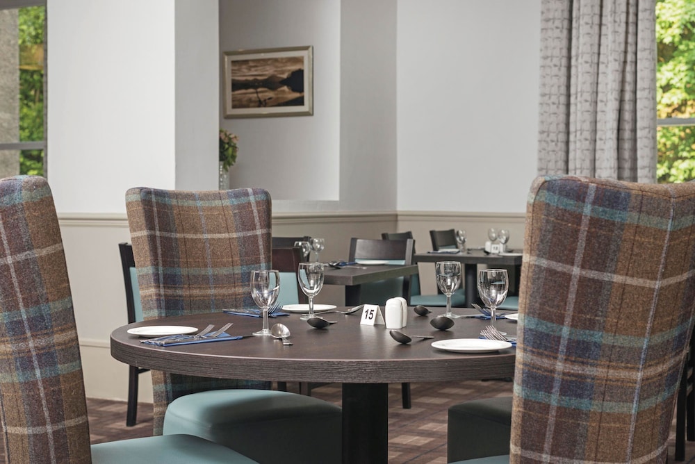 Tarbet Hotel 40/58