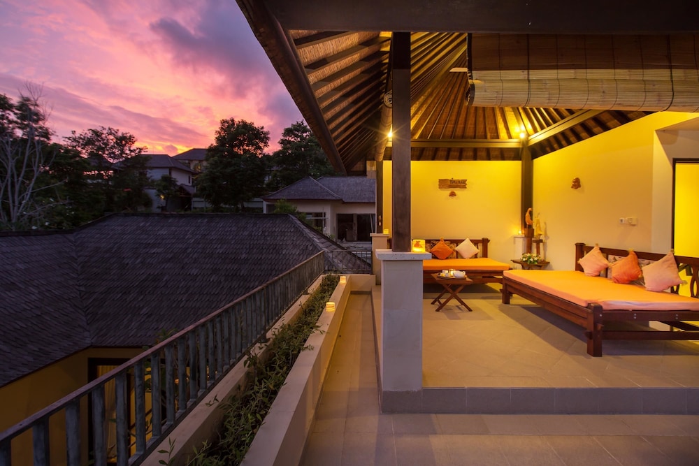 The Reika Villa 59/69