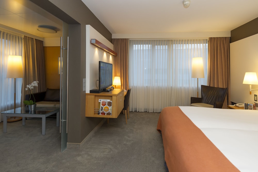 Steigenberger Airport Hotel Amsterdam 24/66