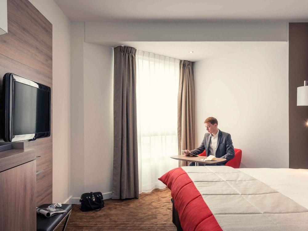 Mercure Paris Boulogne 9/71
