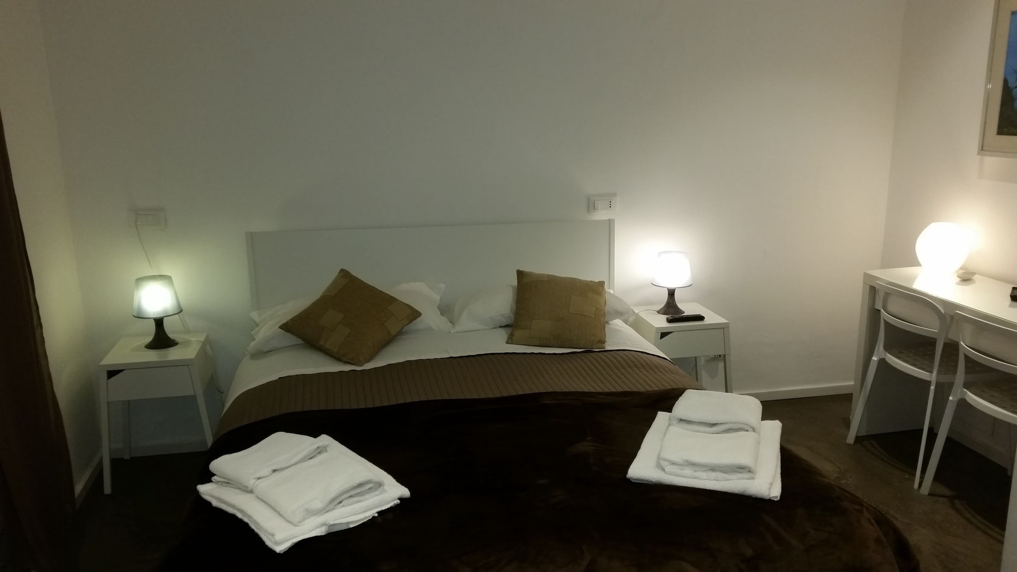 COMFORT, DOUBLE BED
