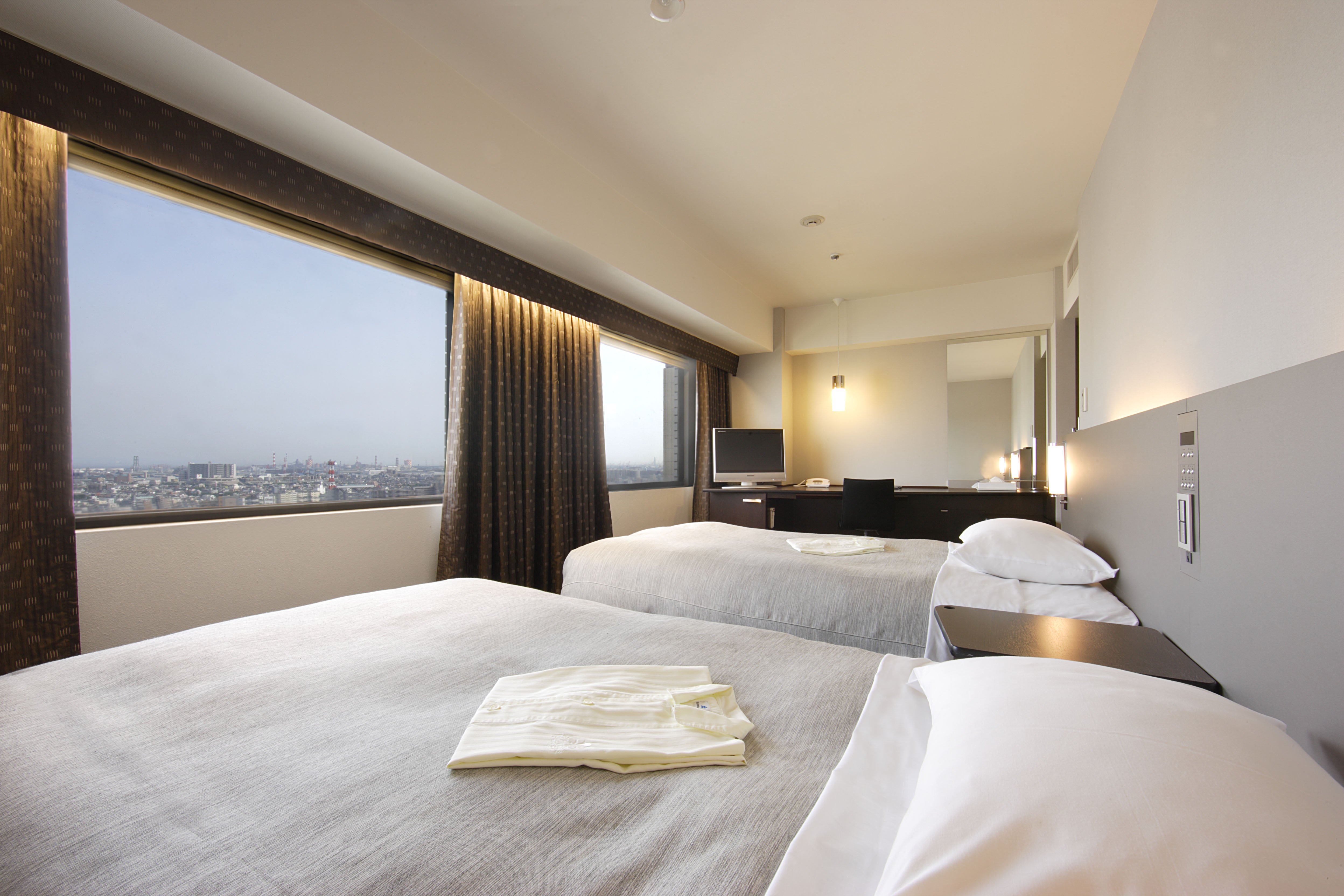Kawasaki Nikko Hotel 11/47