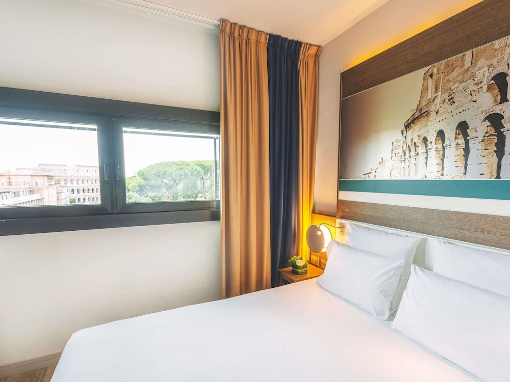 Mercure Roma Centro Colosseo 19/71
