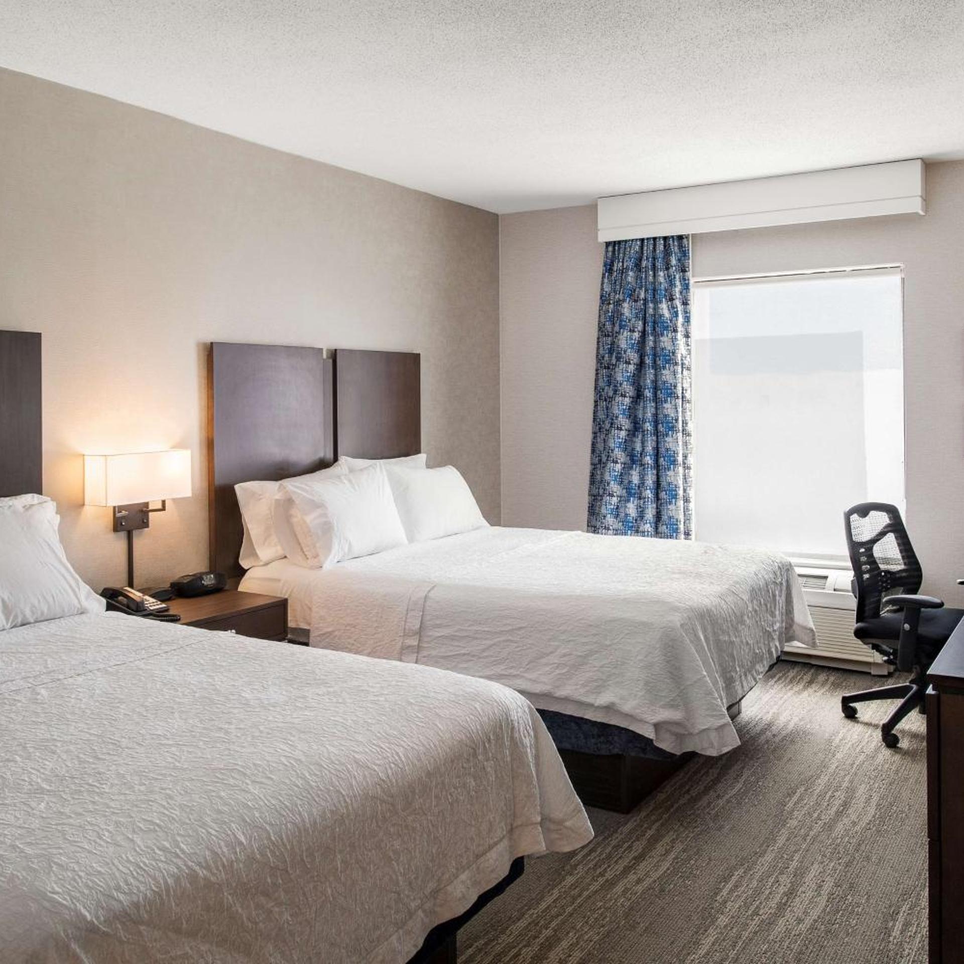 Room, King Bed, 2 Queen Beds
