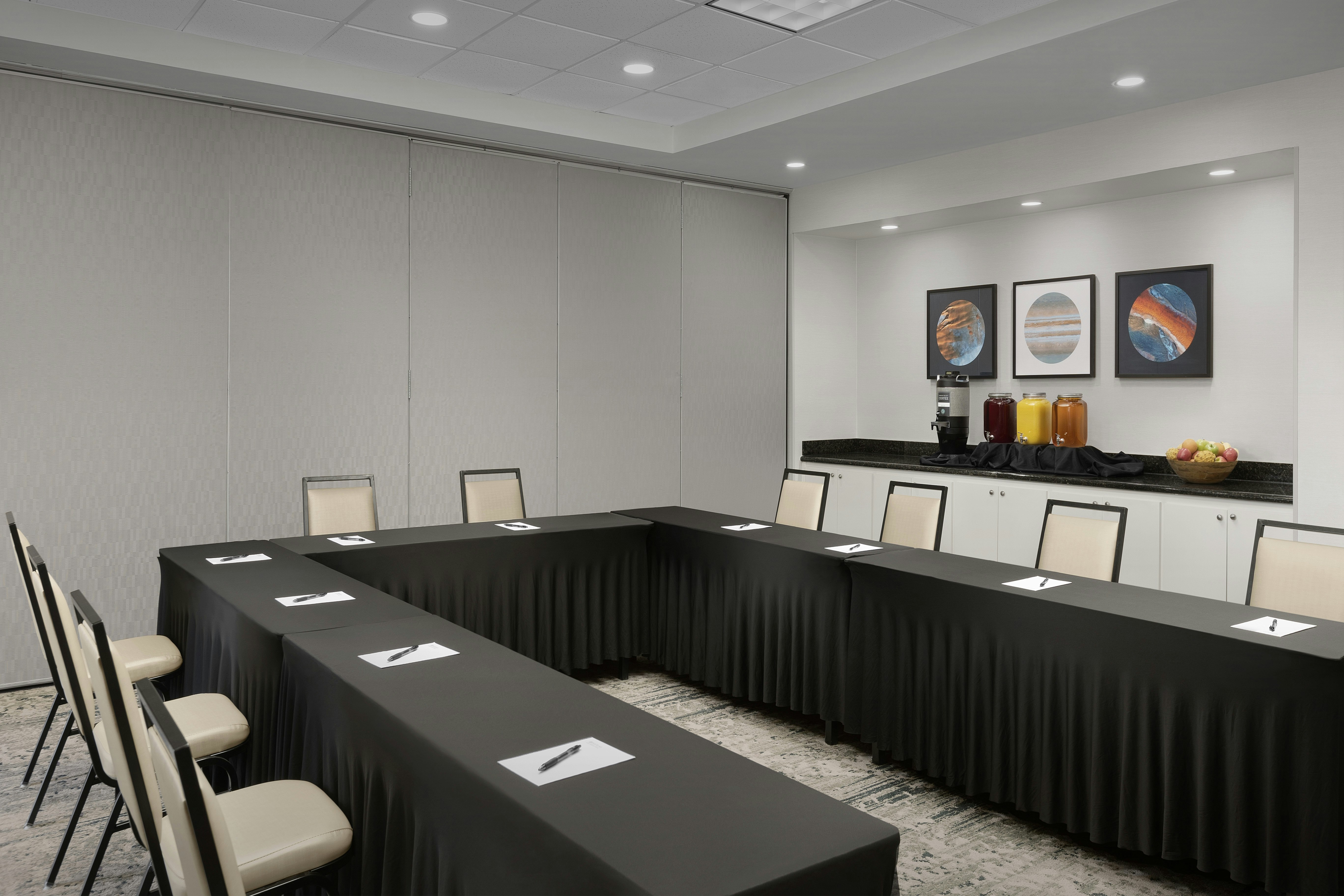 Hilton Garden Inn Huntsville Space Center 46/55