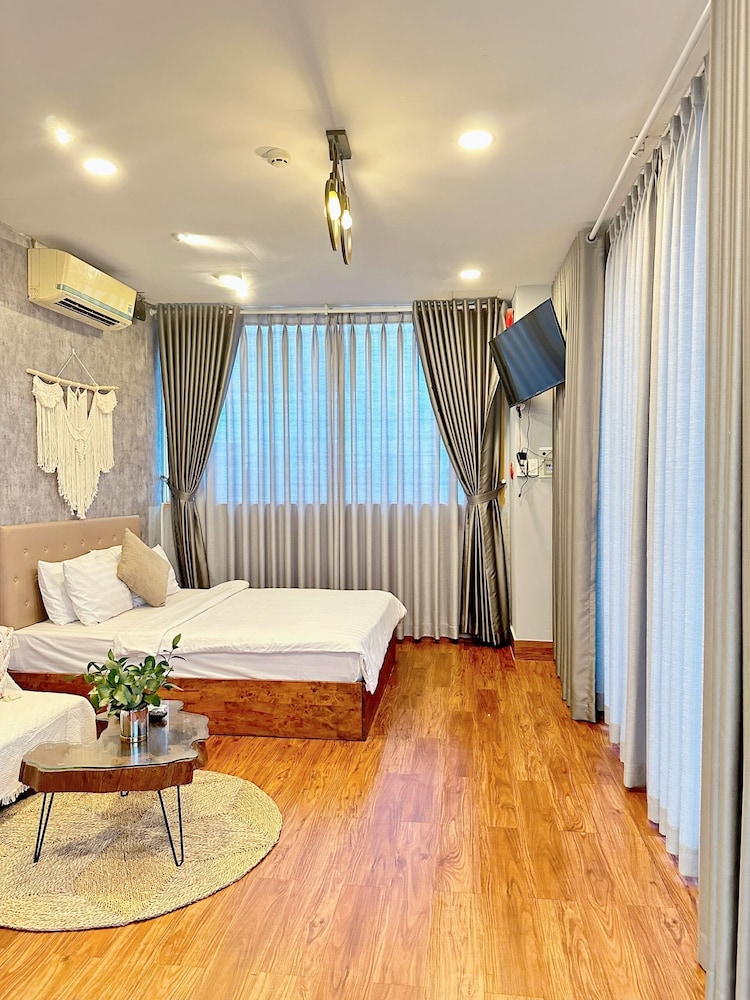 Cactusland Boutique Hotel 24/52