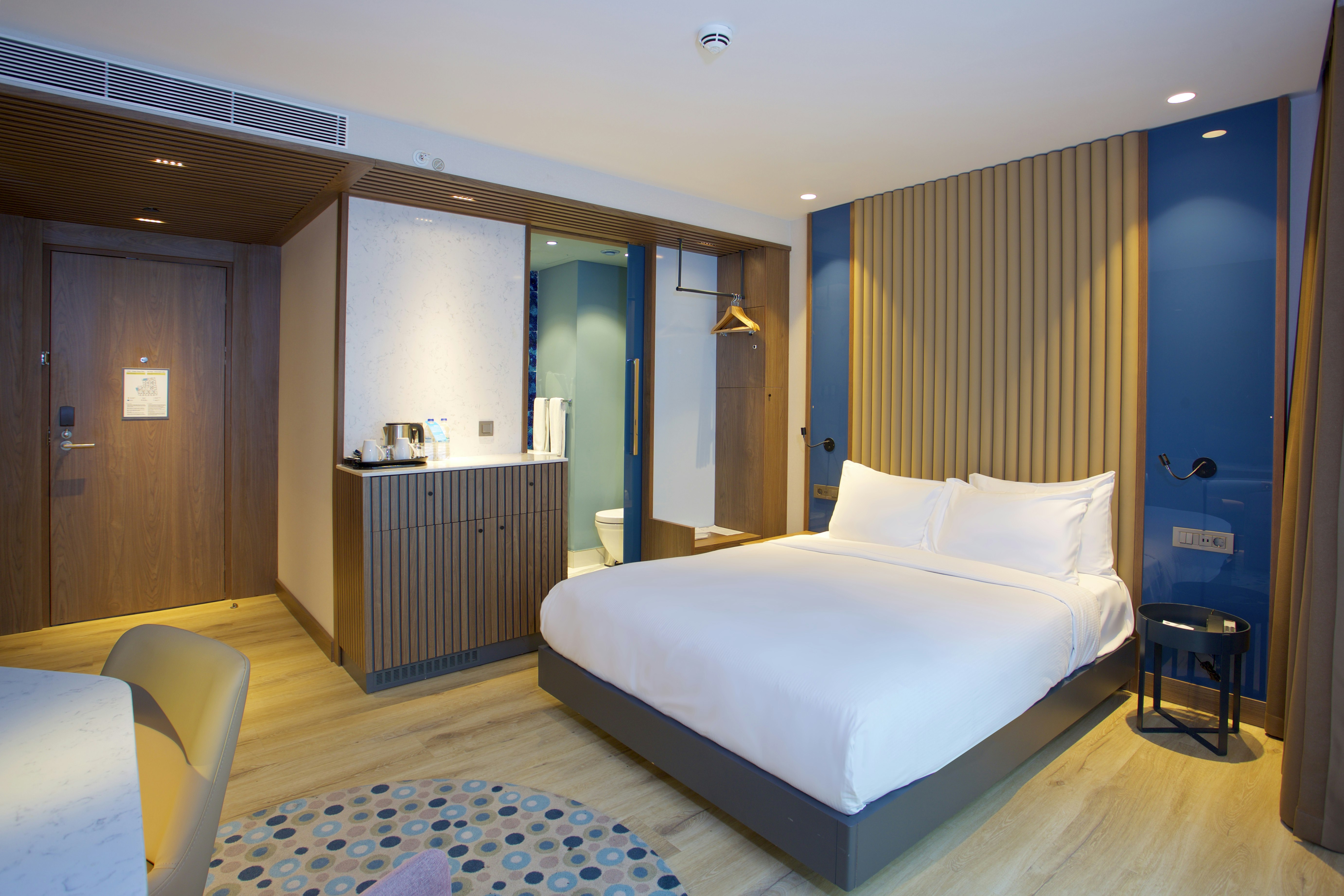 غرفة بسرير كوين، Hampton by Hilton Istanbul Old City 4/9