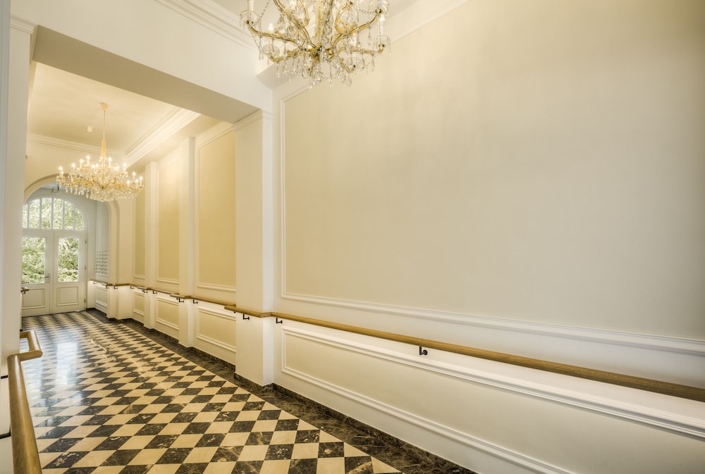 Vienna Grand Apartments City 4/50