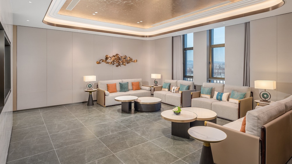 Holiday Inn LIAOYUAN CITY CENTER 26/50
