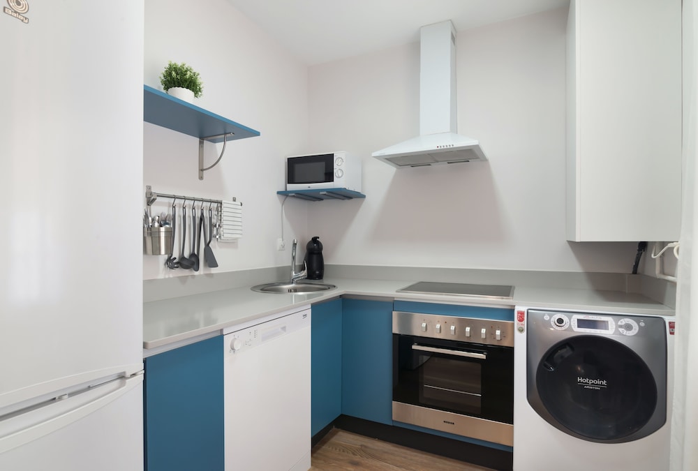 Apartamentos Roisa Centro 42/72
