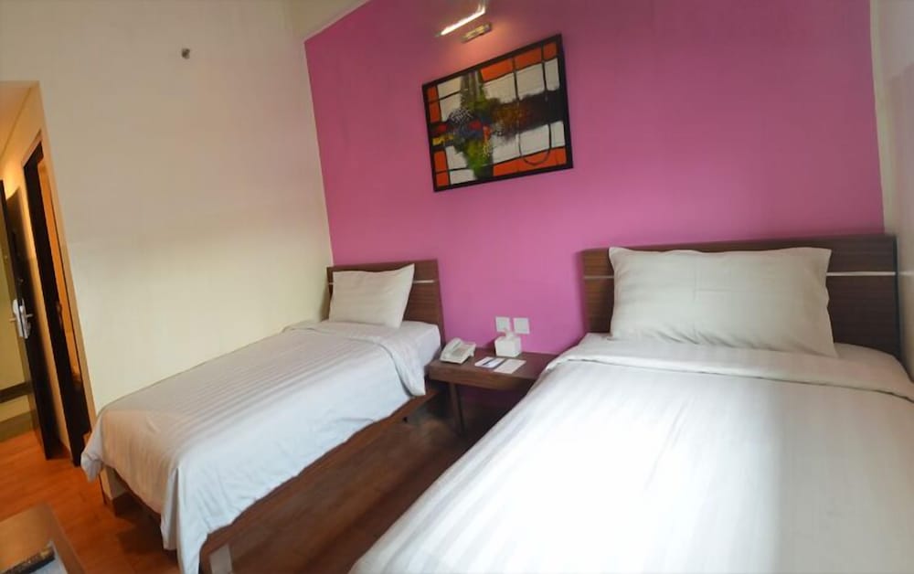 World Hotel Jakarta - Bandengan 11/50