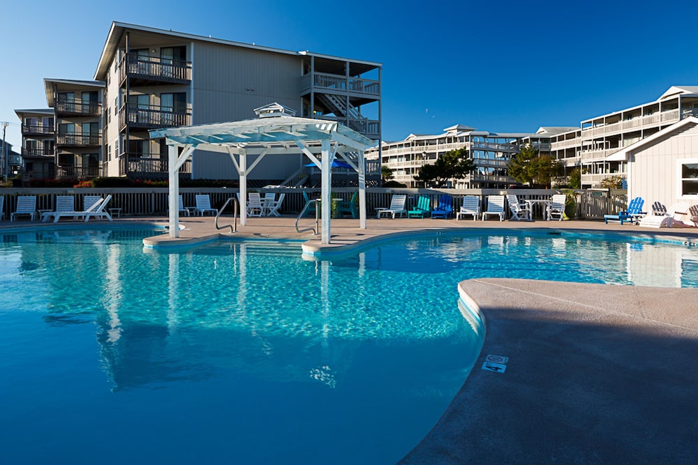 Atlantic Beach Resort, A Ramada 4/68