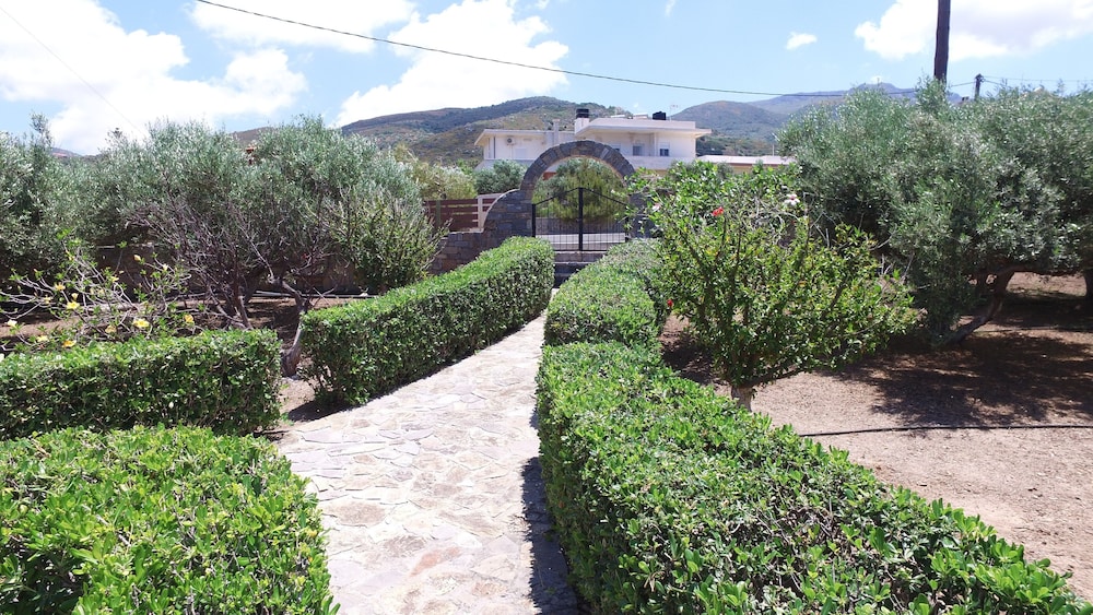 Villa Katerina Holiday Apartments 19/40