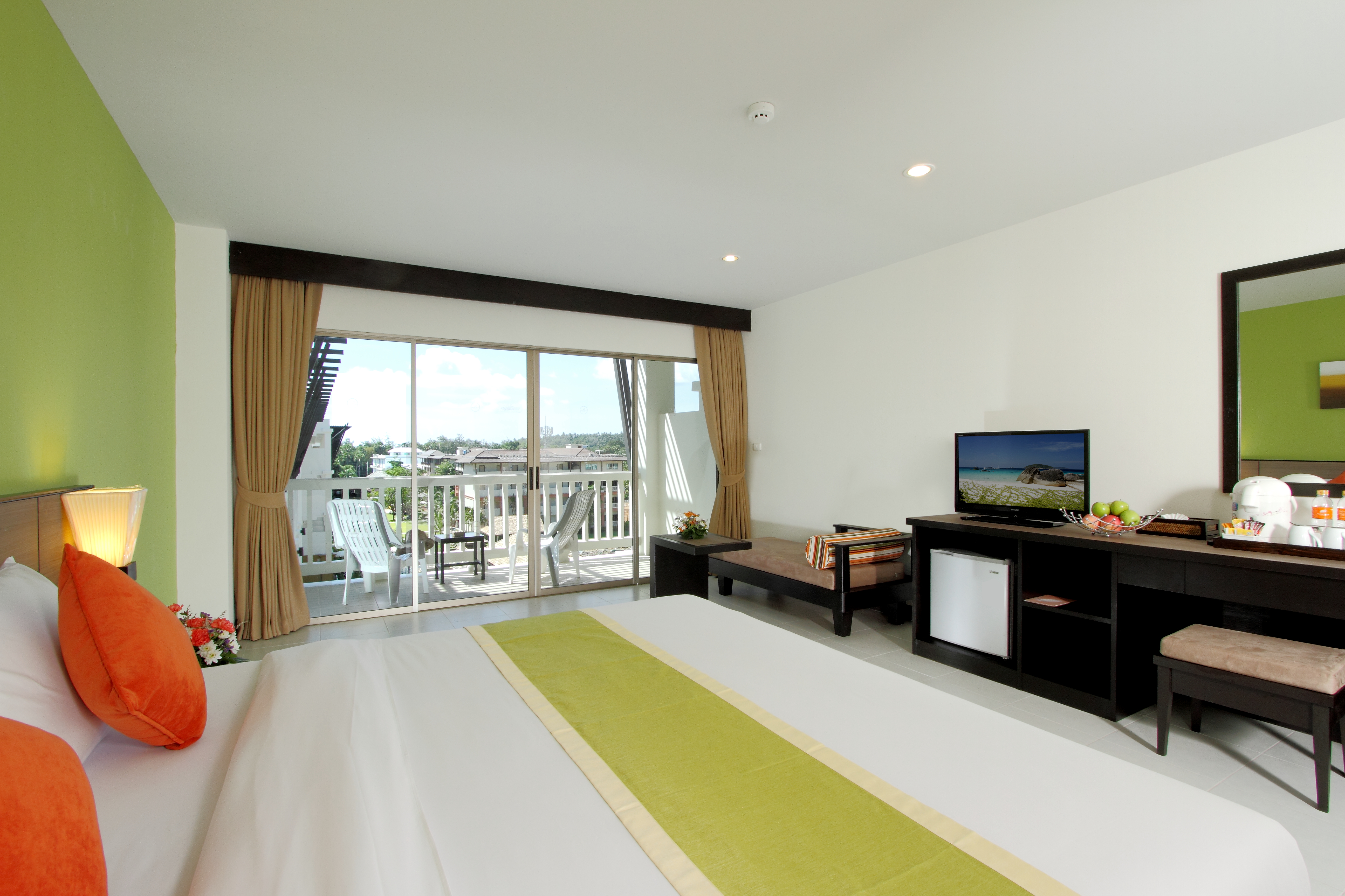 Standard, Double or Twin Bed