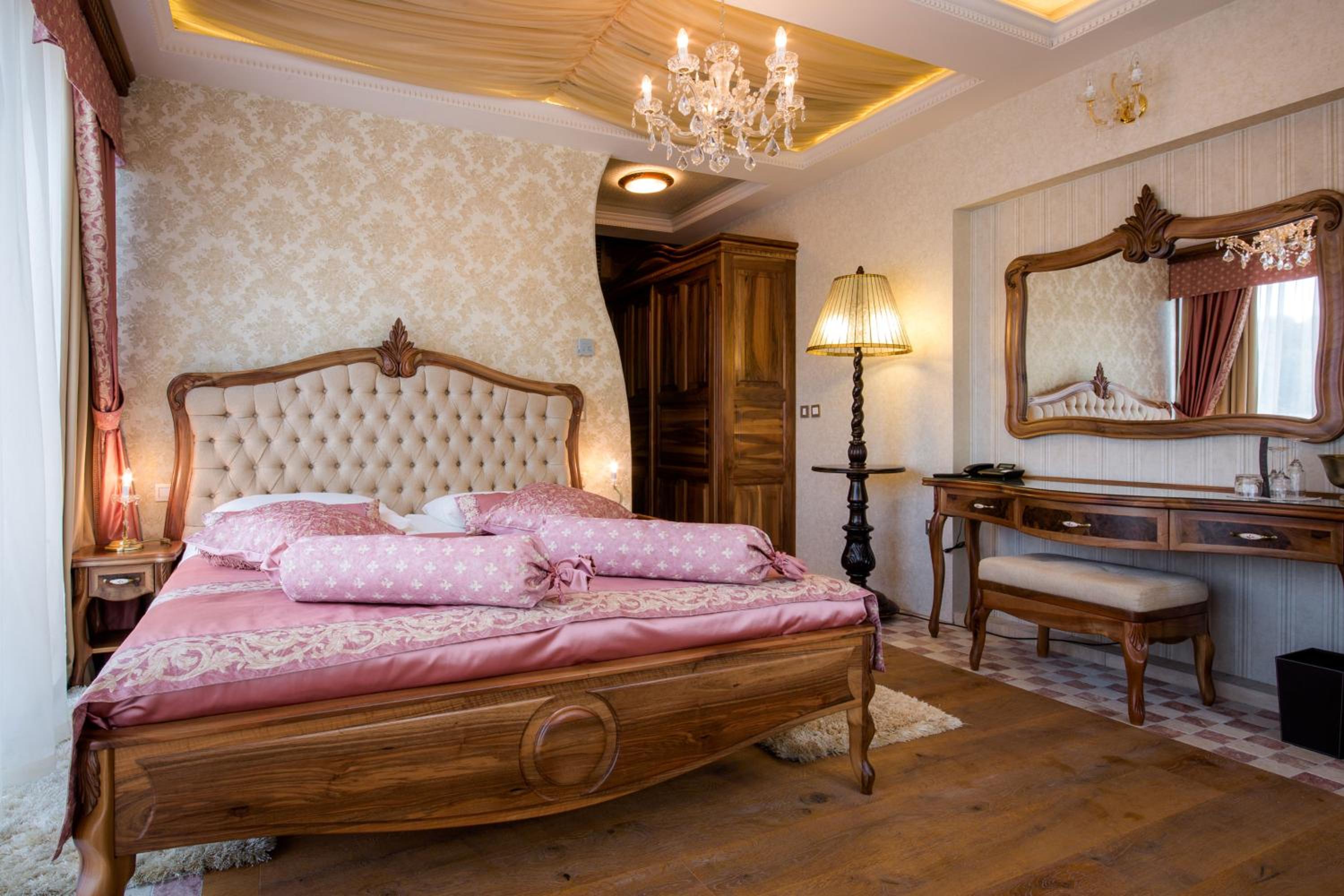 Luxury, Double Bed, Hot Tub