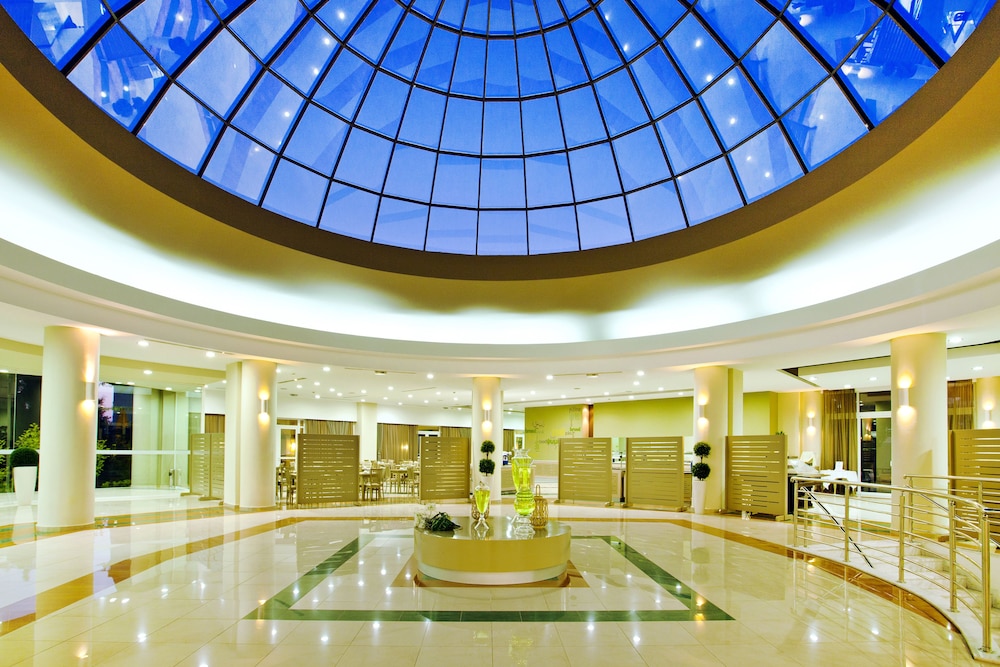 Kipriotis Maris Suites in Psalidi