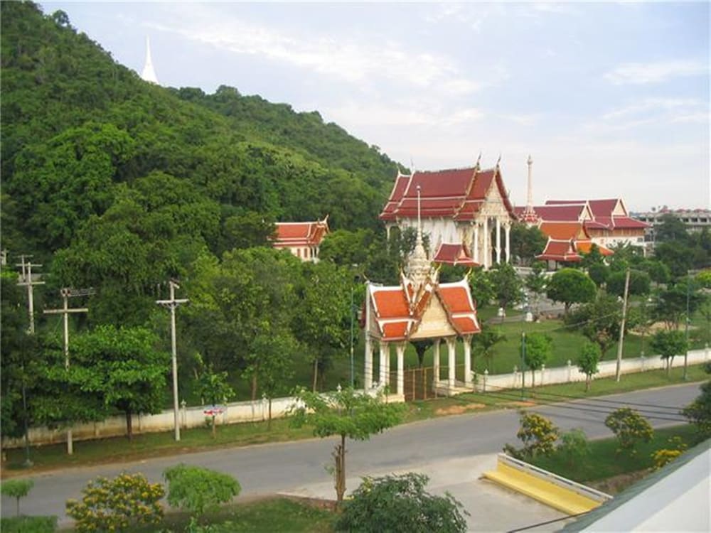 Sun Hotel 61/63