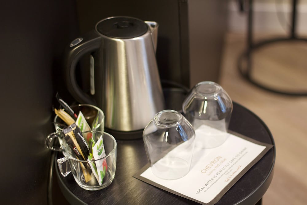 Chevron Hotel photo3
