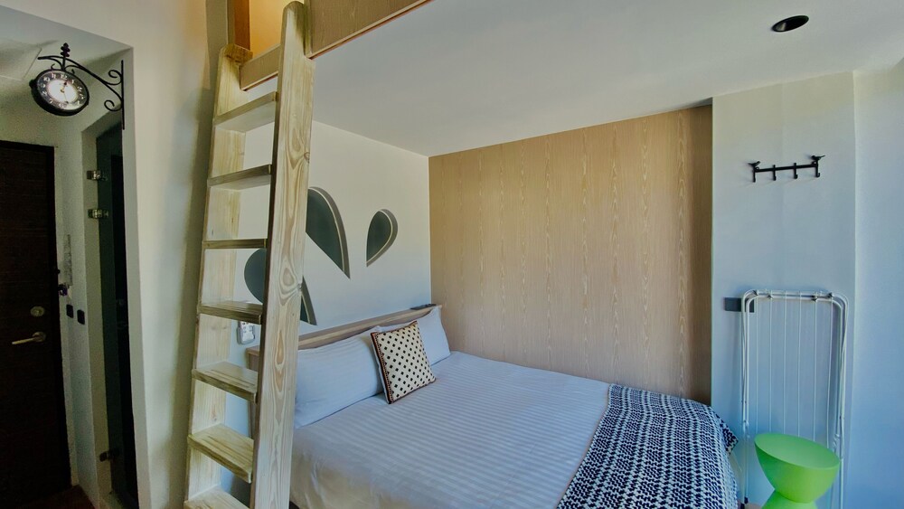 Mini Summer Hostel 17/50