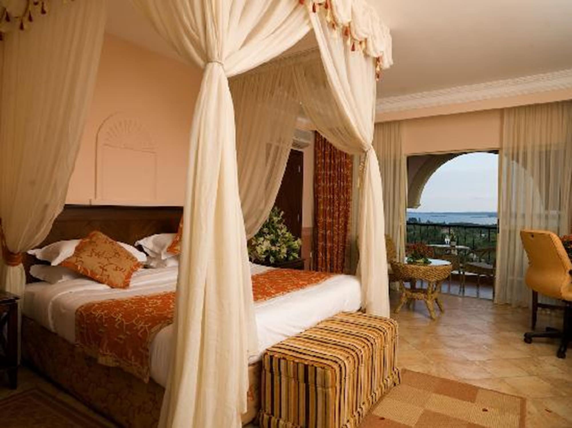 غرفة ديلوكس بسريرين منفصلين، Lake Victoria Serena Golf Resort and Spa 8/11