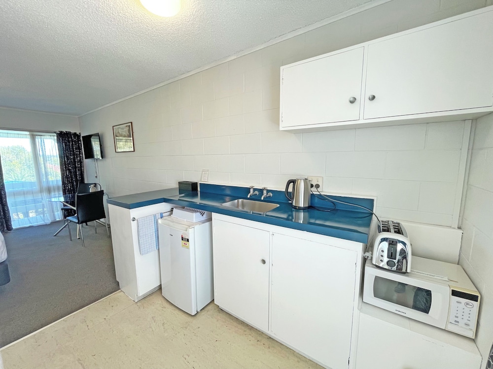 Mt Eden Motel 25/50