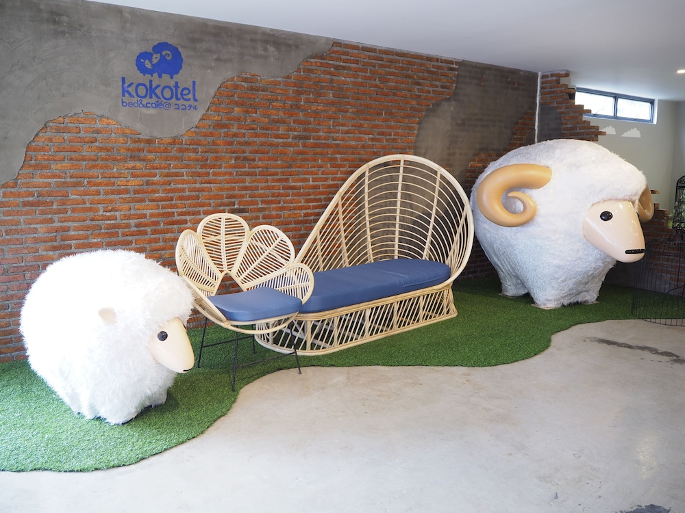KOKOTEL CHIANG MAI NIMMAN 49/50