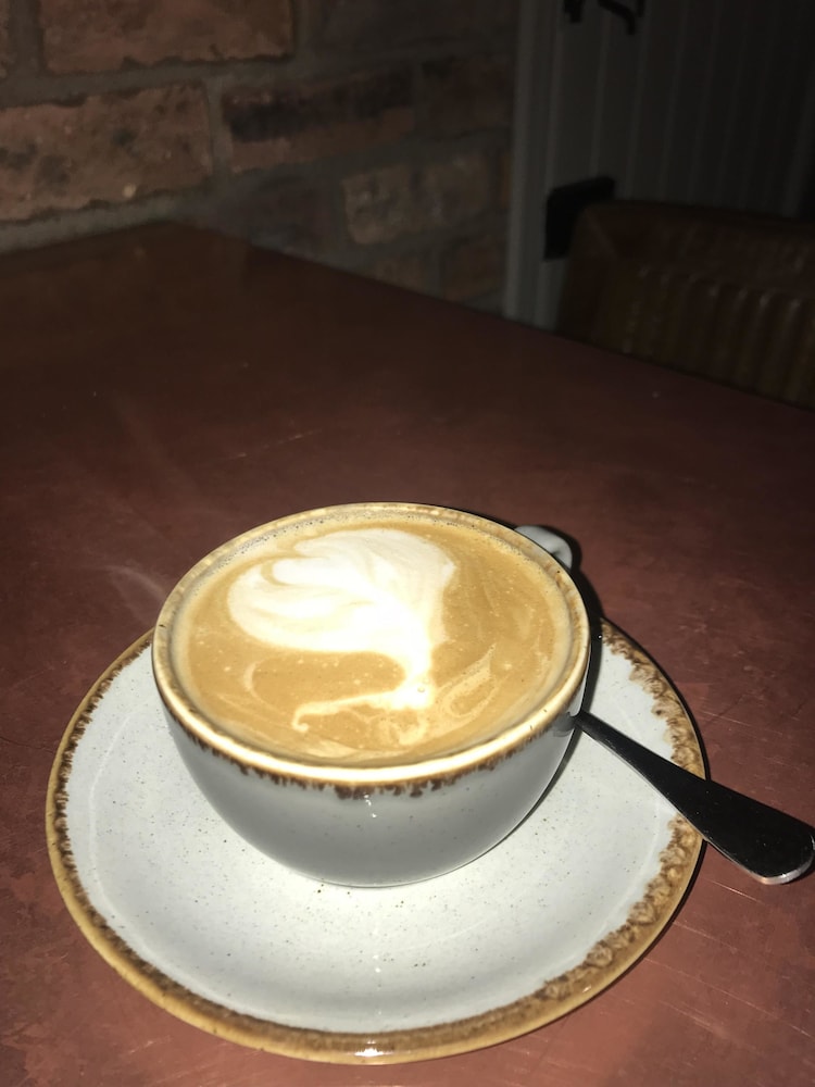 Lils Bar And Bistro 19/36