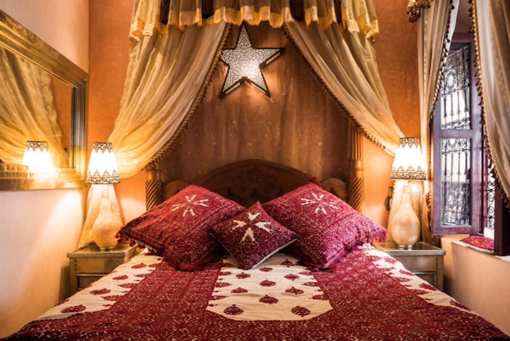 Riad Hikaya 14/50