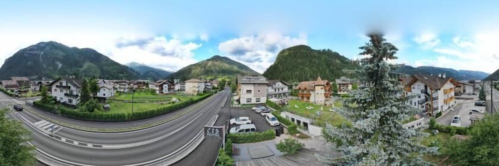 surroundings
