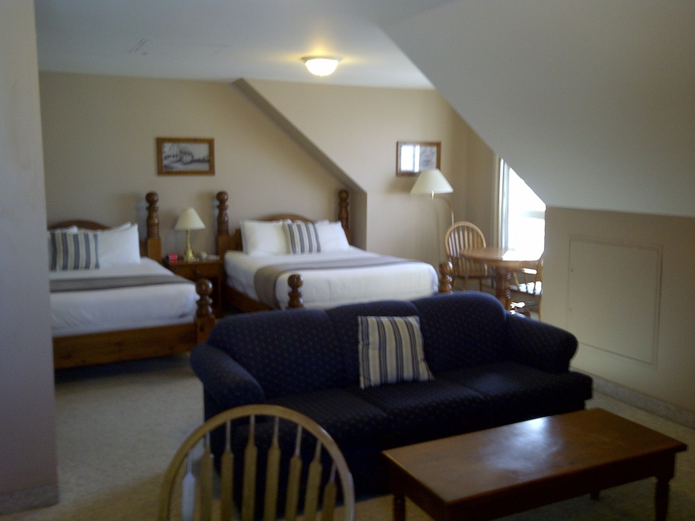 Seacliffe Inn 21/50