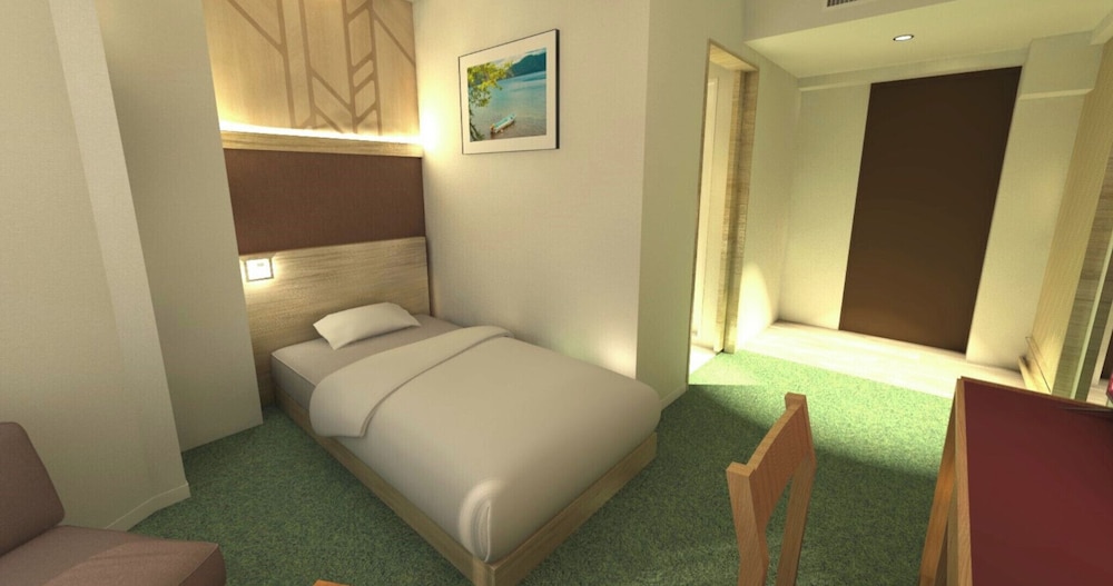 Adex Inn 10/36